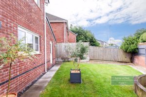 Photo 35- click for photo gallery